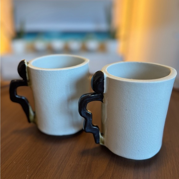 Unique, artsy hand made mugs /pottery (pair or set of 2 mugs only) - Picture 5 of 10